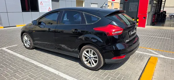 2015 FORD FOCUS 照片 10
