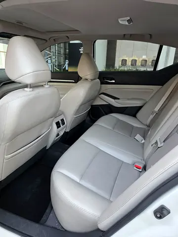 صورة 11 لـ 2020 Nissan ALTIMA