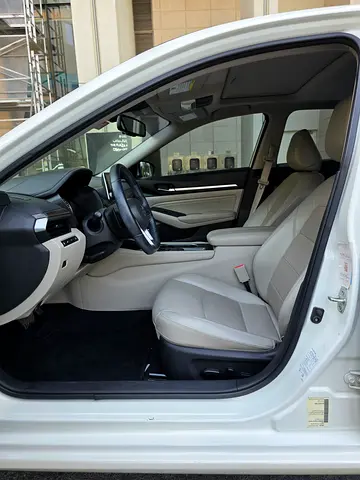 صورة 8 لـ 2020 Nissan ALTIMA