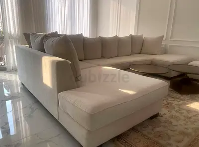 Like new Condition The One Kingston Sectional Sofa Beige