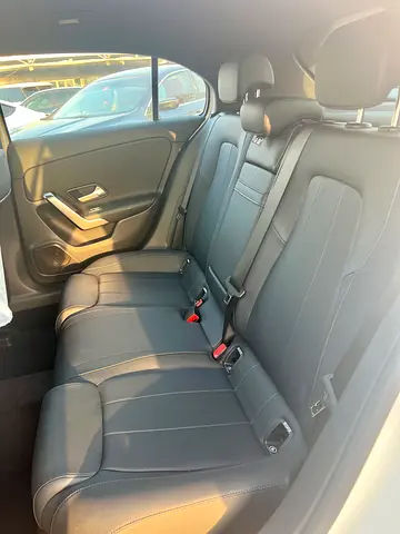 Mercedes-Benz A-Class A 220, миниатюра 7