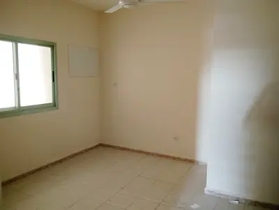 WE HAVE 1BHK APARTMENT NEAR MADINA JUST 20K