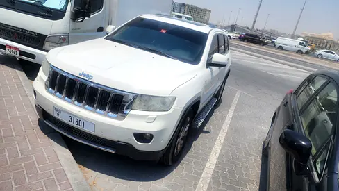 صورة 14 لـ 2012 JEEP GRAND CHEROKEE