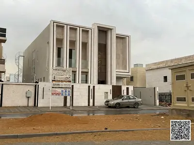للبيع فيلا دورين في العالية شامل الماء والكهرباء والمكيفات