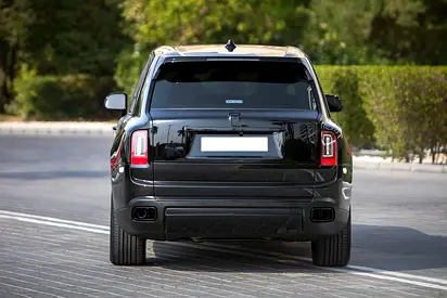 صورة 8 لـ 2019 ROLLS-ROYCE CULLINAN