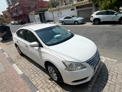 2020 Nissan SENTRA photo 2