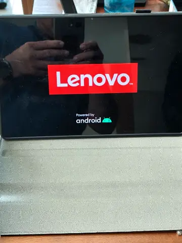 Lenovo Tab P11 (11", 128GB, 4G LTE) + Protective Folio Case