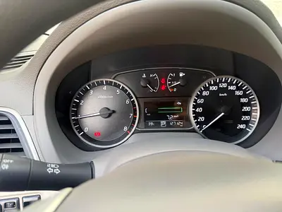 2020 Nissan SENTRA photo 8