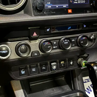 2019 Toyota TACOMA 照片 10