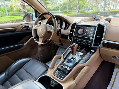 2014 Porsche CAYENNE — миниатюра 15