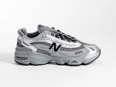 AMAZING BRAND NEW New Balance 1000 Silver Unisex Running Shoes - Size 39 EUR - 6 UK