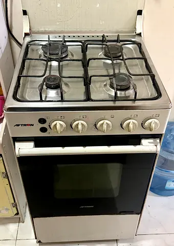 Used 4-Burner Gas Cooker with Oven - Aftron, Working Condition