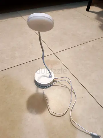 Desk lamp