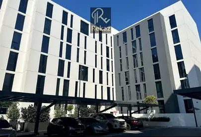 FULLY FURNISHED 1 BEDROOM READY TO MOVE |