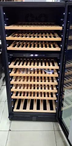 TEKA Box Pack RVU 20110 Free standing Wine-Beverage Cooler Reversible Door