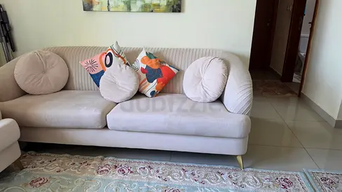 Light beige 3 and 2 seater sofa with cushions - good condition