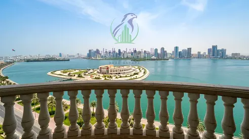 العنوان: شقة 4 غرف وصالة في المجاز 3 | إطلالة بحرية مباشرة | مساحات واسعة | تكييف مجاني | تراسين | 5 حمامات | مسبح وجيم