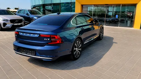 صورة 6 لـ 2023 Volvo S90