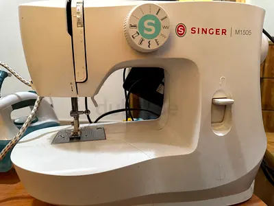 Sewing machine for sale