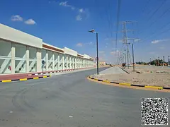 Commercial shops for sale / Empty / Strategic location in high demand / High expected annual income