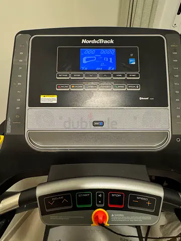 NordicTtack Treadmill, very good condition- 16 programs - Bluetooth- mobile App - audio. Moving out!