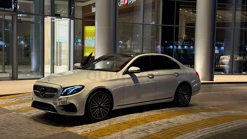Mercedes-Benz E 300 2019 Korean Specs - Excellent Condition