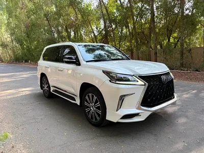 2020 Lexus LX-SERIES photo 3