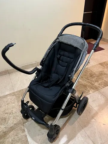 Mamas  papas Sola 2 stroller