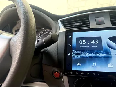2020 Nissan SENTRA photo 9