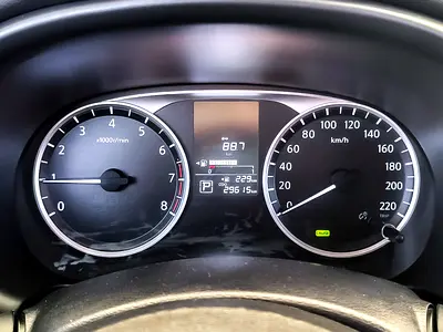 صورة 13 لـ 2023 Nissan KICKS