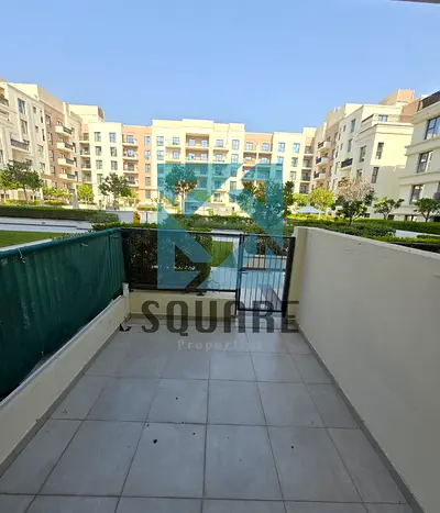 LUXURY STUDIO - POOL VIEW - WITH TERRACE