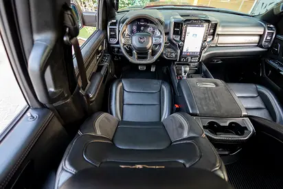 2024 RAM 1500 照片 16