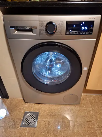 Bosch series 4 9 kg washer and 6 kg dryer