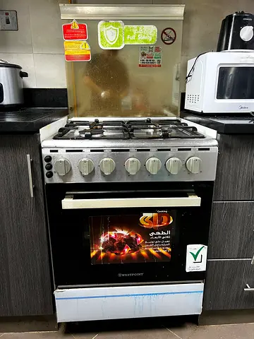 Westpoint 4-Burner Gas Cooker with Oven