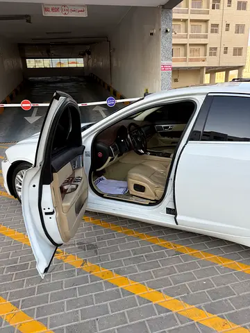 2014 Jaguar XF 照片 4