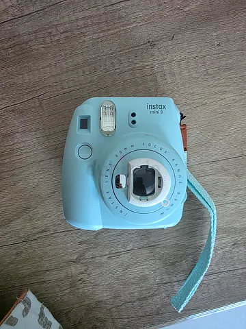 Instax