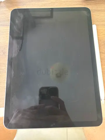 iPad Air 4 with Apple Pencil