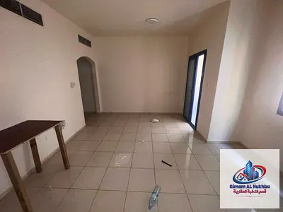 استوديو كبير في المجرة | بلكونة بإطلالة ساحرة | تكييف وغاز مركزي | قرب الكورنيش والحديقة | بناية عائلية | سداد 6 دفعات