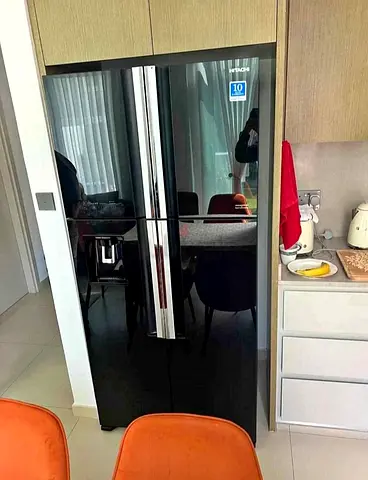 Hitachi latest model 4 door refrigerator for sell 💯 good working