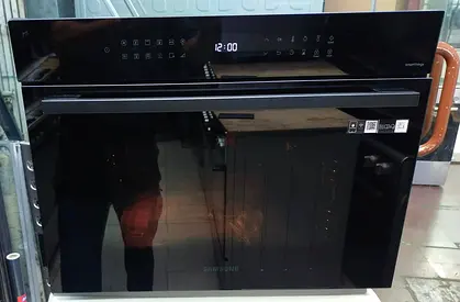 Samsung built-in electric oven - black glass, touch control, 60cm