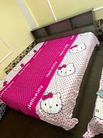 King Size bed with headboard and mattress