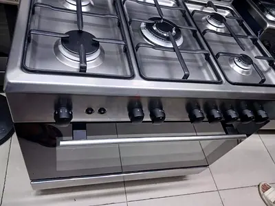 Siemens five burner full gas cooker size 90cm