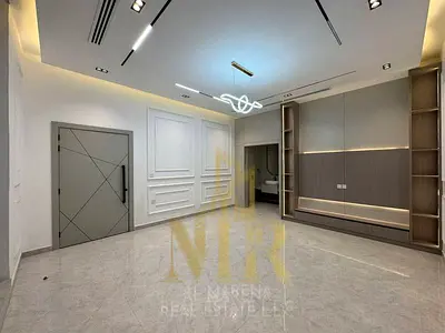 Villa for sale in Al-Haliyo 2 | 6 rooms | Two floors and a roof | Two kitchens | Includes registration and ownership fees. Freehold ownership for all