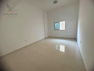 استوديو بمطبخ منفصل للإيجار السنوي في الراشدية 2 بجوار حديقة السيدات عجمان