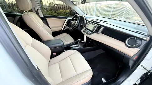 2015 Toyota RAV 4 照片 14