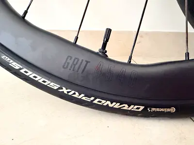 Princeton Carbonworks Grit 4540Carbon wheelset rim with Continental Grand Prix 5000 tyre