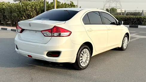 Suzuki Ciaz, миниатюра 3