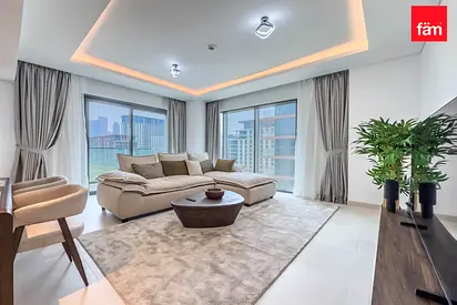 Spacious apt, Burj Khalifa view.