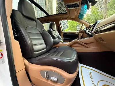 2014 Porsche CAYENNE — миниатюра 14