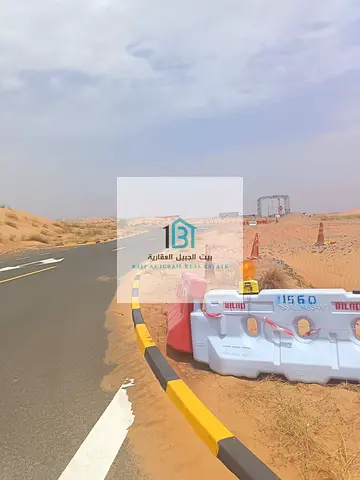 HOT DEAL | STREET 36 | AED 105/SQ. FT. | QUICK SALE